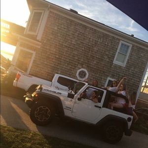 Meet your Posher, Selena